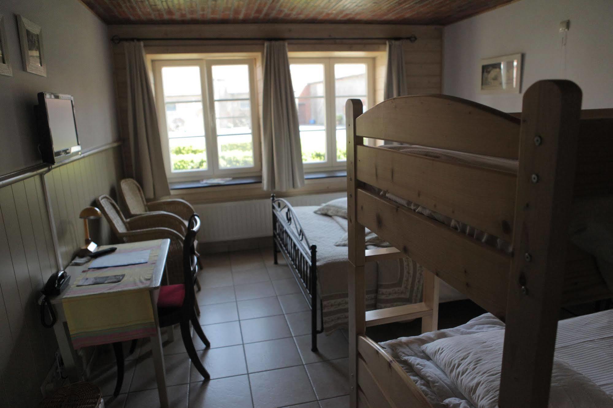 Gasthof Schraevenacker Vleteren Exterior foto